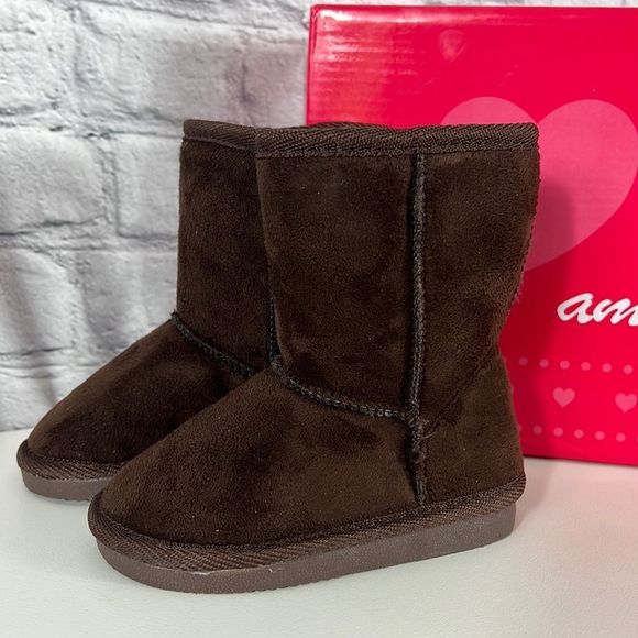 ameta Other - NEW Ameta Bambi boot coffee brown size 4